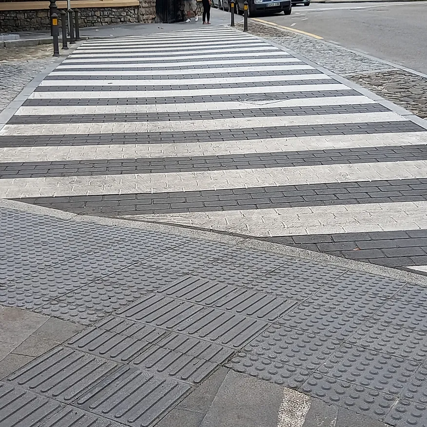 Asociación Raitana trabaja por la accesibilidad de los lugares públicos